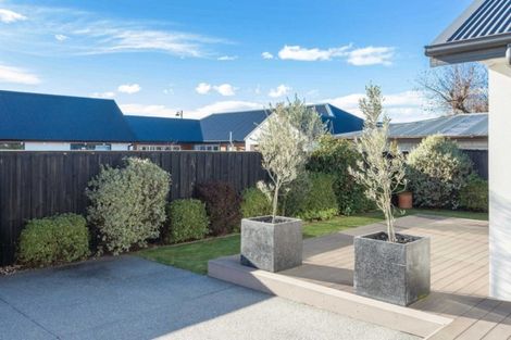Photo of property in 17 Waterstock Way, Parklands, Christchurch, 8083