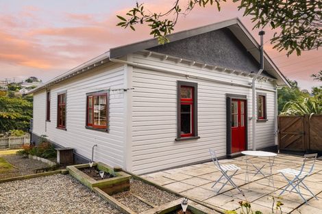 Photo of property in 5 Greenock Street, Kaikorai, Dunedin, 9010