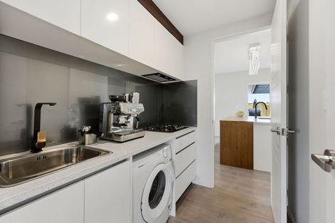 Photo of property in 19 Horsefields Drive, Flat Bush, Auckland, 2019