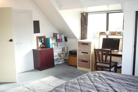 Photo of property in 17 Dunstan Street, Clyde, 9330