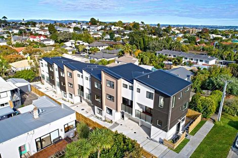 Photo of property in 5/8 Knight Avenue, Mount Albert, Auckland, 1025