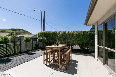 Photo of property in 4 West Place, Greenmeadows, Napier, 4112