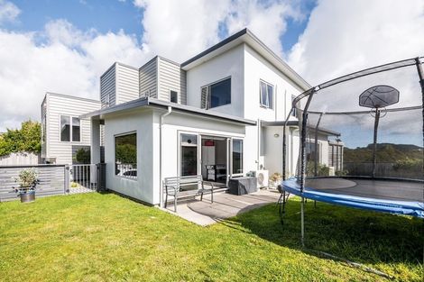 Photo of property in 104 Navigation Drive, Whitby, Porirua, 5024
