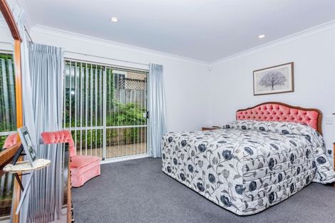 Photo of property in 16 Hendrika Court, Hobsonville, Auckland, 0618