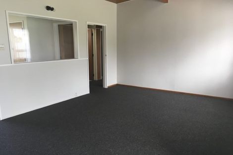 Photo of property in 1/37 Wood Street, Takaro, Palmerston North, 4410