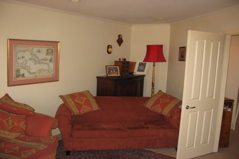 Photo of property in 15/28 Hobson Street, Thorndon, Wellington, 6011