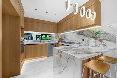 Photo of property in 7d Sirius Place, Botany Downs, Auckland, 2010