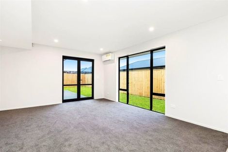 Photo of property in 17 Allied Road, Halswell, Christchurch, 8025