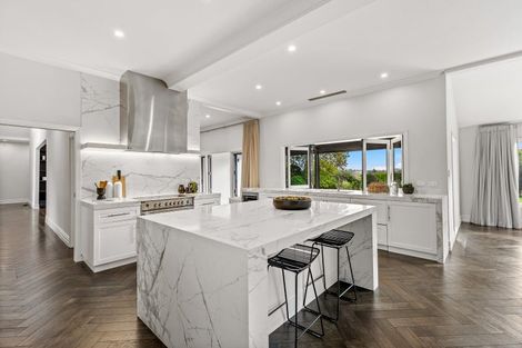 Photo of property in 6 Emily Lane, Greenhithe, Auckland, 0632