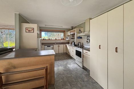 Photo of property in 932 Fortification Road, Cormacks, Oamaru, 9495