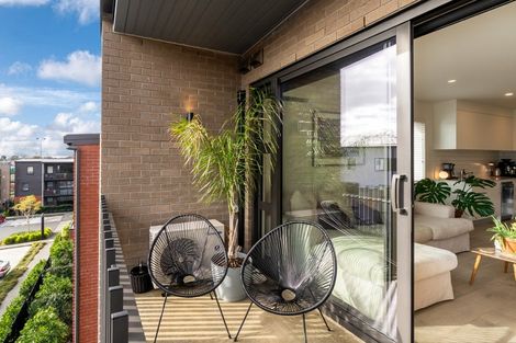 Photo of property in 201/2b Matatiki Street, Northcote, Auckland, 0627