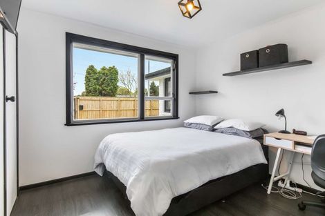 Photo of property in 215 Sandwich Road, St Andrews, Hamilton, 3200