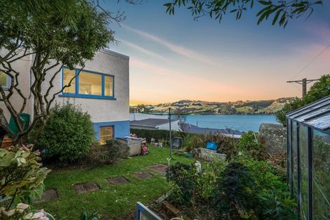 Photo of property in 23 Ascog Road, Ravensbourne, Dunedin, 9022