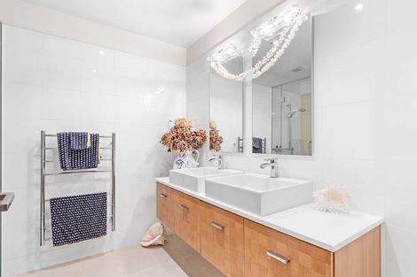 Photo of property in 39 Little Compton Mews, Snells Beach, 0920