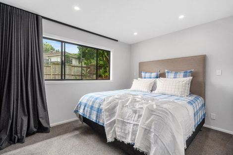 Photo of property in 8 Oldham Place, Browns Bay, Auckland, 0630