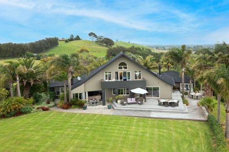 Photo of property in 247 Clevedon Kawakawa Road, Clevedon, 2585
