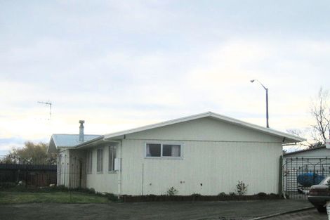 Photo of property in 104 Tait Drive, Greenmeadows, Napier, 4112