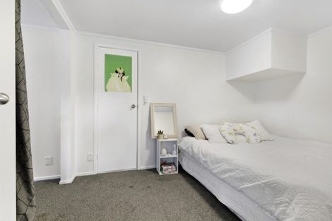 Photo of property in 13a Bristol Street, Island Bay, Wellington, 6023