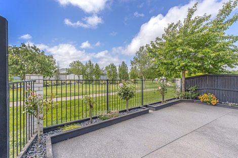 Photo of property in 19 Albert Sheppard Close, Yaldhurst, Christchurch, 8042