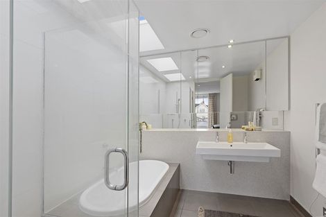 Photo of property in 70 Office Road, Merivale, Christchurch, 8014