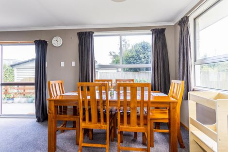 Photo of property in 24 Paul Street, Waimate, 7924