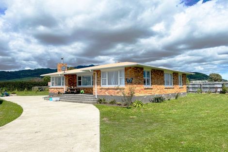 Photo of property in 150 Ahuahu Road, Kaitake, New Plymouth, 4374