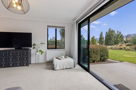 Photo of property in 14 Mclean Road, Northburn, Cromwell, 9383