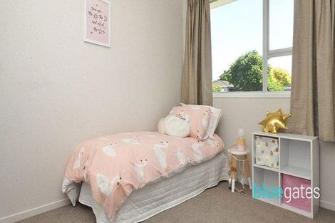 Photo of property in 152 Mahia Road, Wattle Downs, Auckland, 2103