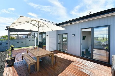 Photo of property in 47 Barcliff Terrace, Gulf Harbour, Whangaparaoa, 0930