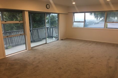 Photo of property in 87 Waimumu Road, Massey, Auckland, 0614