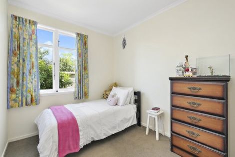 Photo of property in 1 Halkett Street, Darfield, 7510