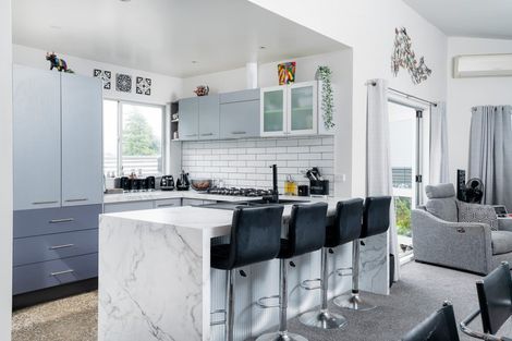 Photo of property in 6 Pointon Glade, Grandview Heights, Hamilton, 3200