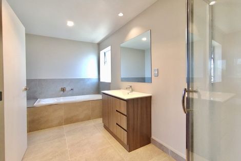 Photo of property in 187 Wainui Road, Silverdale, 0932