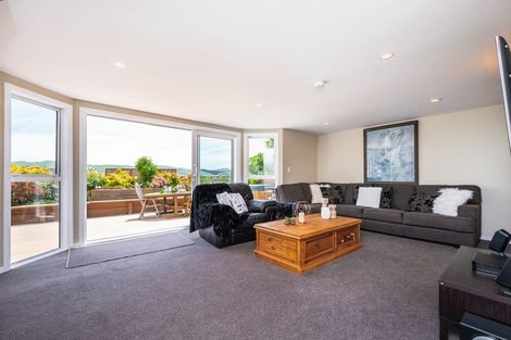 Photo of property in 4 Montserrat Place, Grenada Village, Wellington, 6037