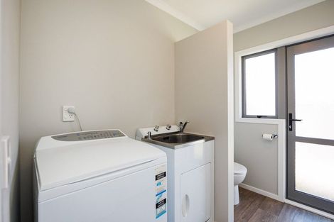 Photo of property in 29 Wescombe Grove, Feilding, 4702