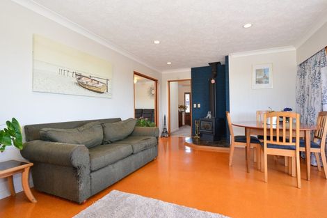 Photo of property in 8 Northview Lane, Nawton, Hamilton, 3200