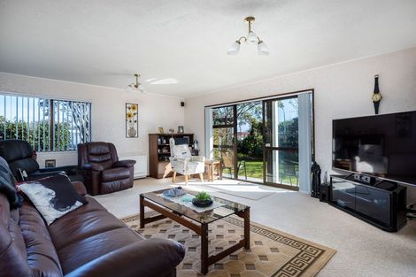 Photo of property in 12 Mace Street, Waitara, 4320