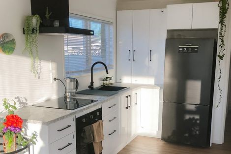 Photo of property in 3 Pemberton Crescent, Greerton, Tauranga, 3112