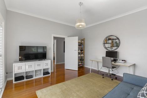 Photo of property in 38 London Street, Saint Marys Bay, Auckland, 1011