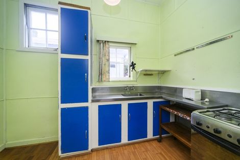 Photo of property in 42 Ranfurly Street, Hokowhitu, Palmerston North, 4410