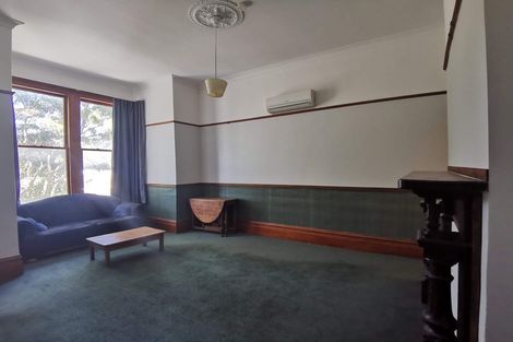 Photo of property in 105 Tasman Street, Mount Cook, Wellington, 6021