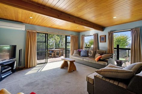 Photo of property in 8 Kentallen Terrace, Hillsborough, Christchurch, 8022