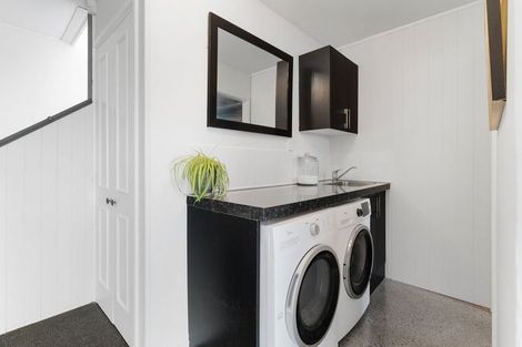 Photo of property in 1/7 Rachel Place, Avonhead, Christchurch, 8042