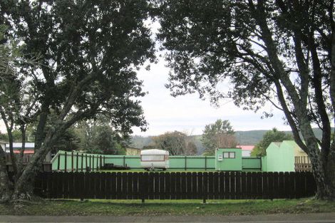 Photo of property in 102 Chartwell Avenue, Whangamata, 3620