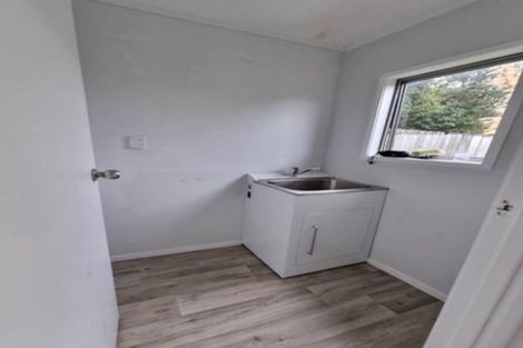 Photo of property in 420 Old Te Atatu Road, Te Atatu Peninsula, Auckland, 0610