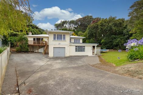 Photo of property in 20 Mahoe Street, Tawa, Wellington, 5028