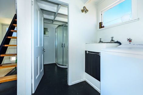 Photo of property in 437 Ferry Road, Woolston, Christchurch, 8023