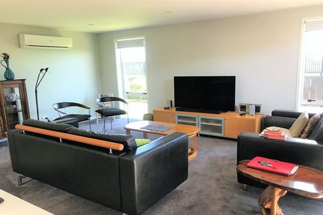 Photo of property in 10 Kanono Close, Papamoa Beach, Papamoa, 3118