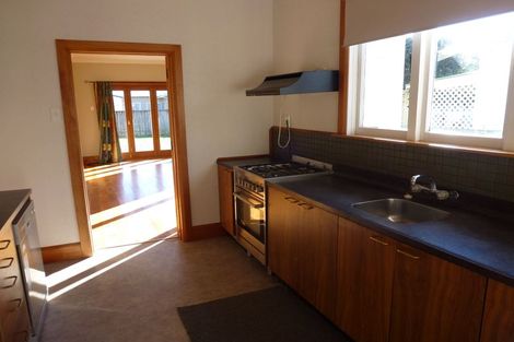 Photo of property in 24 Milverton Avenue, Hokowhitu, Palmerston North, 4410