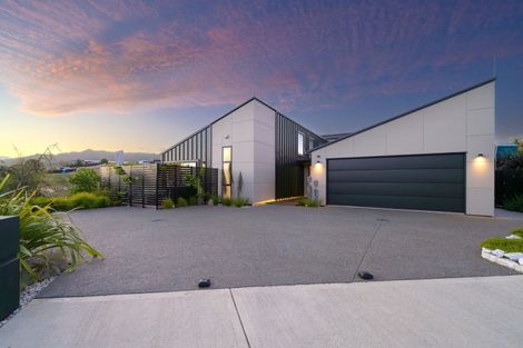 Photo of property in 10 Fairburn Place, Kaiteriteri, Motueka, 7197